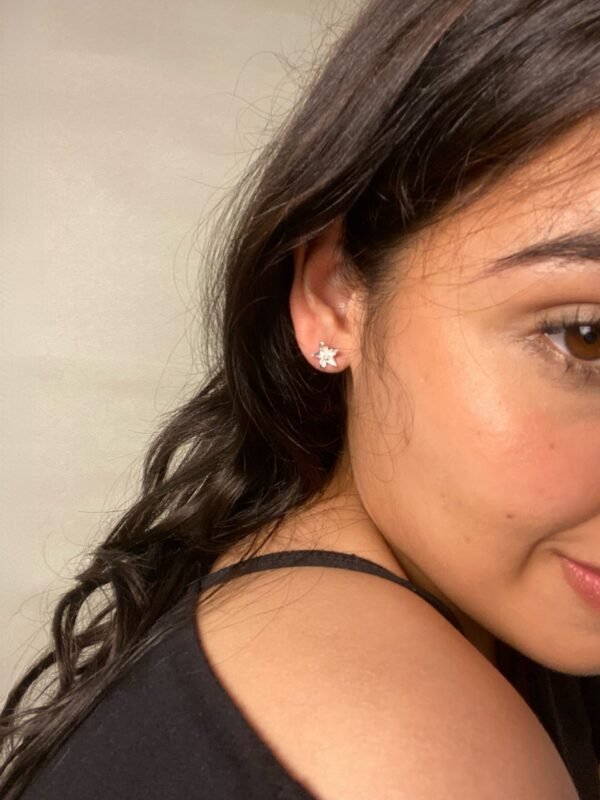 Aretes Flor de Mayo (Disponibles en plata)