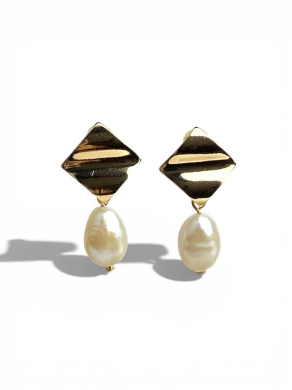 Photoroom_20260108_73911 p.m. Aretes Nácar