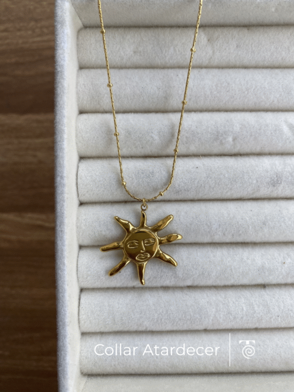 Collar Atardecer